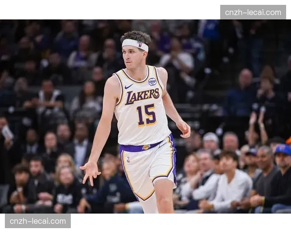 湖人东契奇詹姆斯里夫斯三核成型 季后赛前景稳定