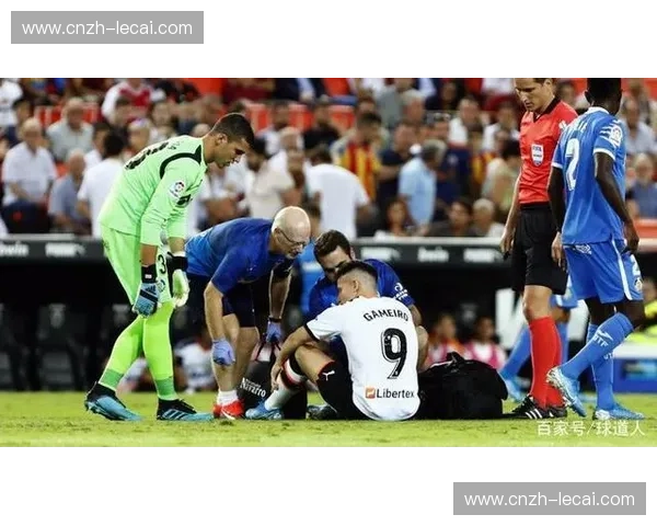 国际足联强制推行降温暂停机制 每半场第22与67分钟将中断补水